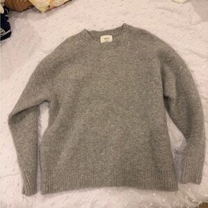 Aritzia Wilfred Light Gray Crew Neck Sweater